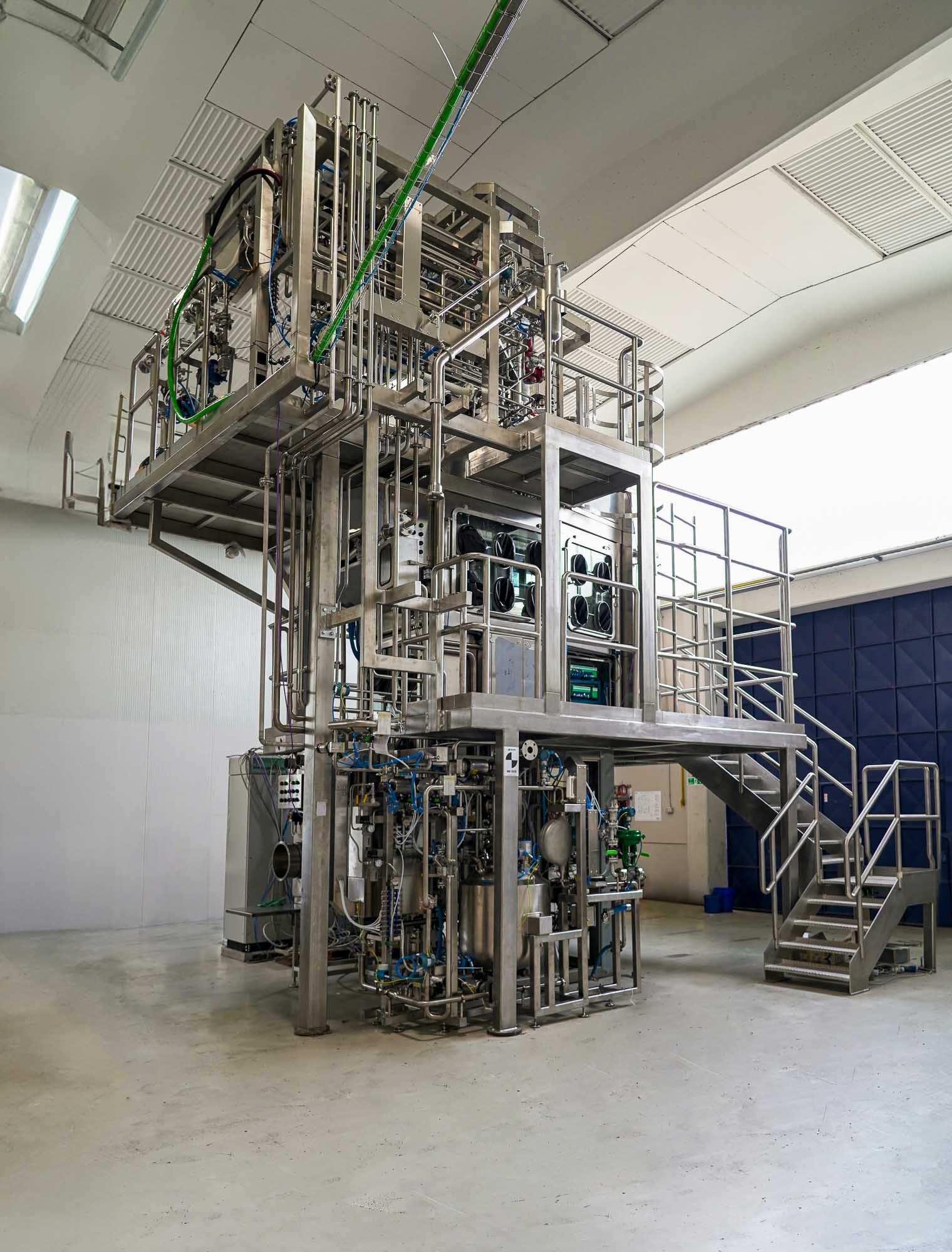 High containment filtration and drying superskid