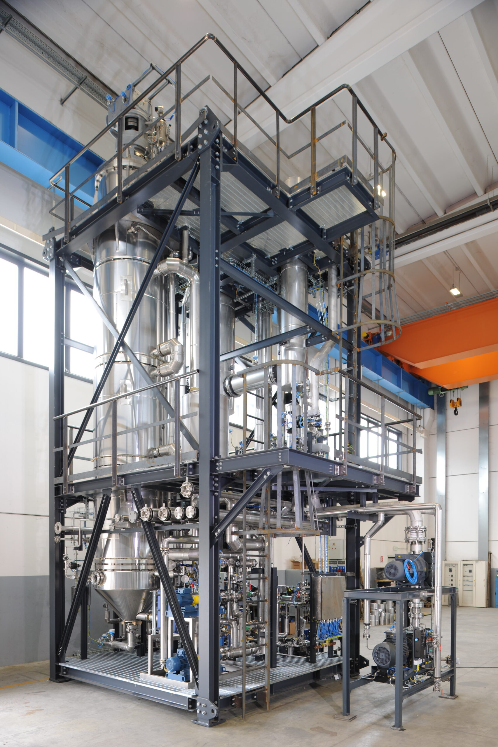Citrus oil refining plant